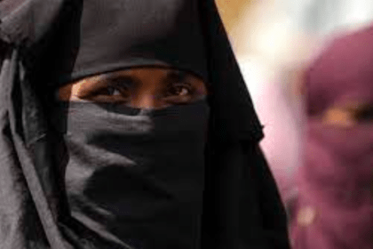 muslim-woman-steals-new-born-from-hospital-in-madhya-pradesh-sagar-and-changed-name-to-fatima सागर में ढाई माह की शिशु का धर्मांतरण किया गया। - सांकेतिक तस्‍वीर। satyamanch